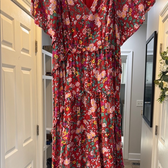 Anthropologie Red Flutter Sleeve SundressAnthropologie cute 100 % viscose - Picture 3 of 3